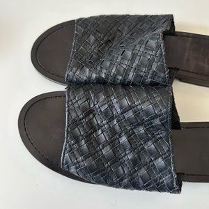 Frye woven leather slides size 10